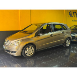 MERCEDES-BENZ CLASE B 180 CDI